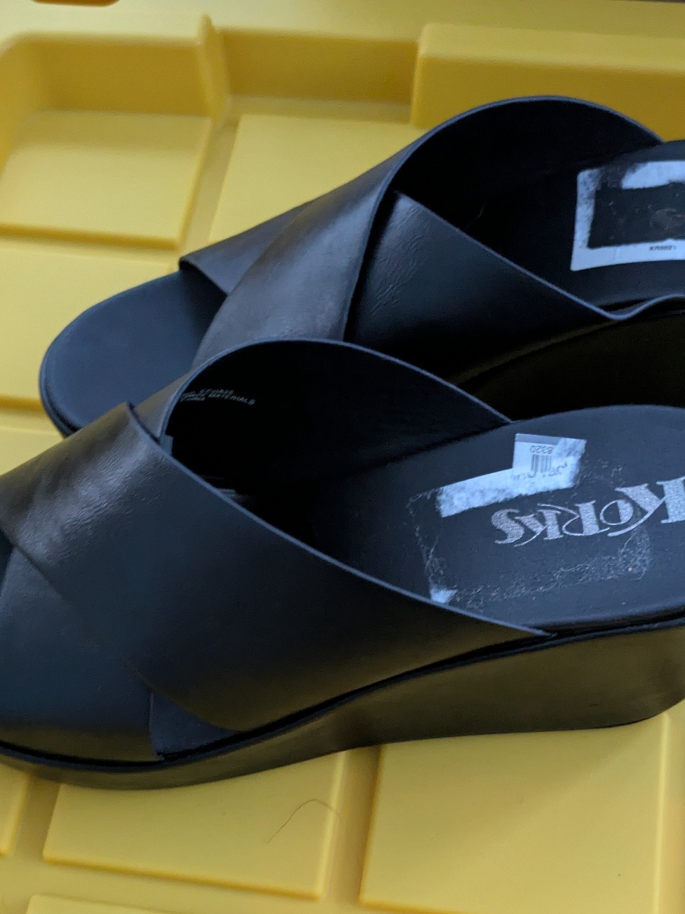 Korks Madera Black Wedge Shoes